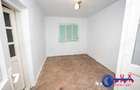Casă cu 5 camere cu Teren 239 Mp în Babadag - 13