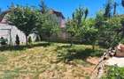Casă cu 8 camere cu Teren 330 Mp în 22 Decembrie - 2