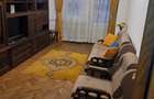 Oferim spre chirie apartament zona Spital - 3