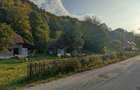 Casa de vanzare cu gradina teren de aprox 7000 mp,6.5 euro mp - 8