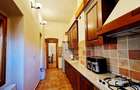 Apartament cu 3 camere semidecomandat în Sinaia - 3