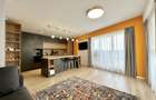 Apartament cu 3 camere semidecomandat în Central - 1