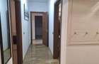 Apartament cu 3 camere decomandat în Tractorul - 8