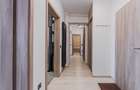 Apartament cu 3 camere decomandat în Tractorul - 18
