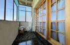 Apartament cu 3 camere decomandat în Bucovina - 11