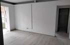 Spatiu comercial/birouri 45 mp - 2