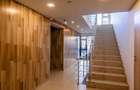 Apartament cu 3 camere decomandat în Tractorul - 28