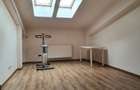 Apartament cu 5 camere decomandat în Titan - 4