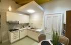 Comision 0%, Cladire Istorica, 4 camere, 134 mp, Renovat, Zona Sinaia - 11