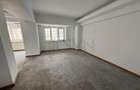 Apartament cu 3 camere decomandat în Unirii - 6