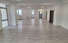 Apartament cu 3 camere decomandat în Centrul Civic - 2