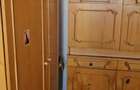 Apartament cu 3 camere semidecomandat în Central - 1