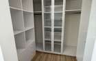 Apartament cu 3 camere decomandat în Gorjului - 9