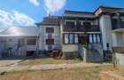 Casă cu 8 camere cu Teren 8300 Mp în Sânlazăr - 1