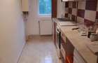 inchiriez apartament 2 camere etaj 1 piata mare