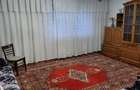 Inchiriez apartament 3 camere - 1