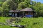 Teren de vis la munte 7.795 mp construibil parau, padure - 3