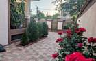 Casă cu 5 camere cu Canalizare în Bucureștii Noi - 10
