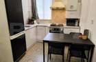 Apartament cu 3 camere decomandat, mobilat în Central - 1