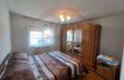 Apartament cu 3 camere decomandat în Central - 4 Apartament cu 3 camere decomandat în Central - 4