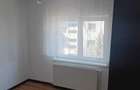 Apartament cu 3 camere semidecomandat în Central - 3