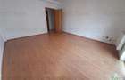 Apartament cu 6 camere decomandat în Vatra Luminoasă - 2
