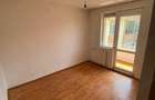 Apartament cu 3 camere în Piatra-Neamț - 3
