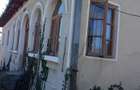Casă cu Teren 3500 Mp în Central - 5