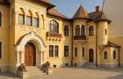 Casă individuală cu 8 camere cu Canalizare în Cișmigiu - 1