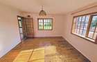 Casă cu 3 camere cu Teren 1780 Mp în Tătărani - 7