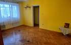 Apartament cu 4 camere semidecomandat în Girocului - 3
