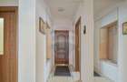 Apartament cu 4 camere decomandat în Tractorul - 18