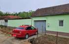 Casă cu 3 camere în Dezești - 2