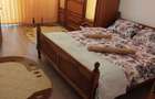 Apartament ultracentral cu 2 camere decomandate + Living - 2