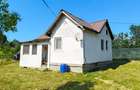 Casă cu 3 camere cu Teren 1053 Mp în Bănița - 2