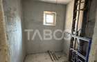 Apartament cu 3 camere decomandat în Valea Aurie - 6