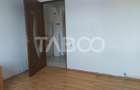 Apartament 2 camere decomandate 35 mp parter zona Stejarului Cisnadie - 3