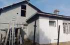 Casă cu 5 camere cu Teren 2500 Mp în Băicoi - 4