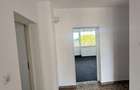 Proprietar vand apartament In loc Stei