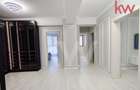 Apartament cu 4 camere decomandat în 1 Mai - 9