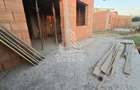 Jumatate de duplex pe parter cu 3 camere si 2 bai, Sag - 13