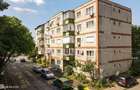 Soarelui - Scoala 30 - 3 Camere, Decomandat, 2 Bai, Etaj 2, Centrala - 1