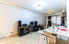 Apartament cu 3 camere decomandat în Tractorul - 9