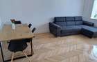 Apartament cu 4 camere decomandat în Central - 2