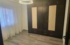 Apartament cu 4 camere decomandat în Rahova - 4