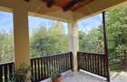 Casa vacanta 2007 Izvoarele Valenii de Munte teren 3000 mp - 4