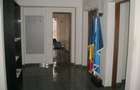 Apartament cu 4 camere decomandat în Primăverii - 4