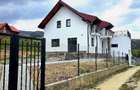 Casa noua in Tocile + 856 mp teren + priveliste =stil de viata buna. - 8
