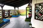 De vanzare pensiune 14 camere, teren 1500 mp, multiple dotari