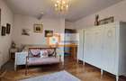 Casă cu 9 camere cu Teren 1500 Mp în Central - 18